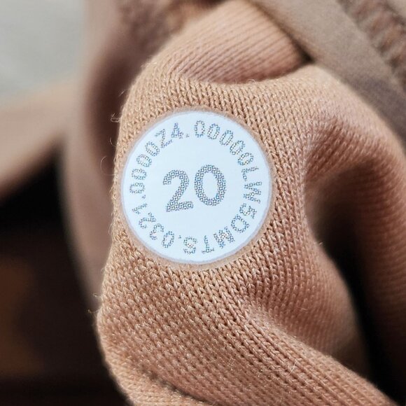 Lululemon Align High Rise Pant Camo Heritage 365 Camo Beige Womens Size 20 - Picture 13 of 13